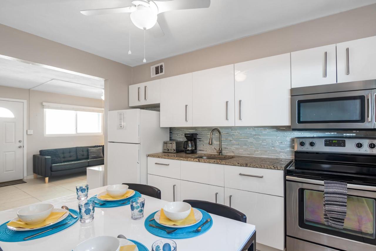 Island House Apartment Ингълууд Екстериор снимка